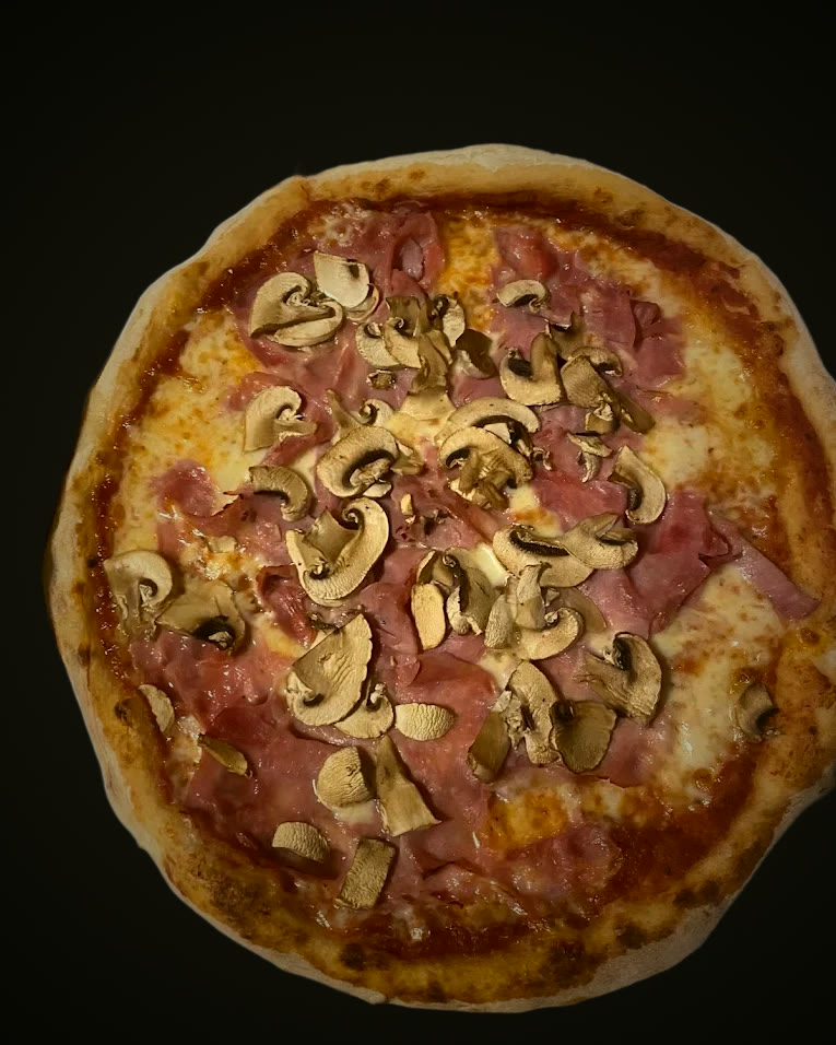Pizza Jambon Champignons de la Pizzeria Le Milord